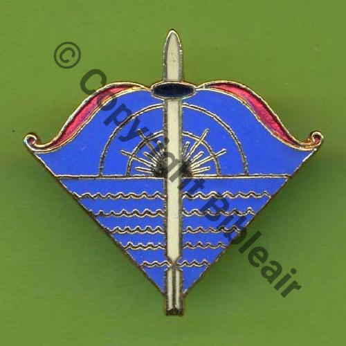 A0706 CENTRE INSTRUCT ET ETUDE TIR CAZAUX  FIA LYON Bol prisonnier Dos irreg lisse 