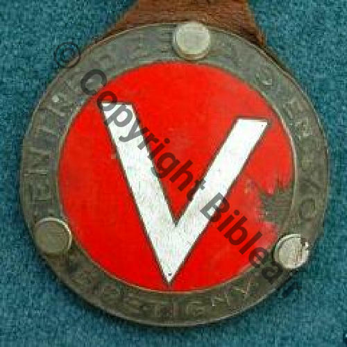 BRETIGNY NH CEV Badge V  AB.P Rivete sur cuir