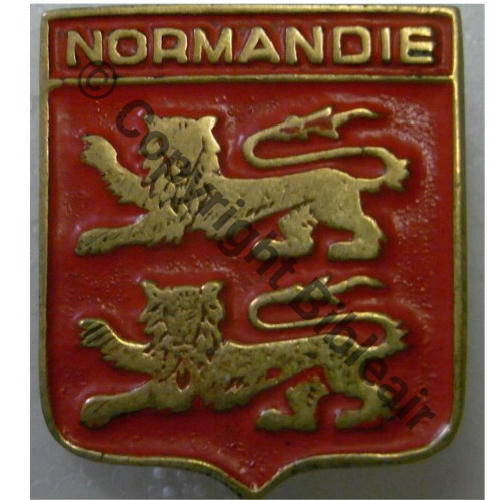 A1047 1944+ REGIMENT CHASSE NORMANDIE  Fab LEVANT Eping soudee remplacee par Bol Dos irreg Src.D.DEBRAY  