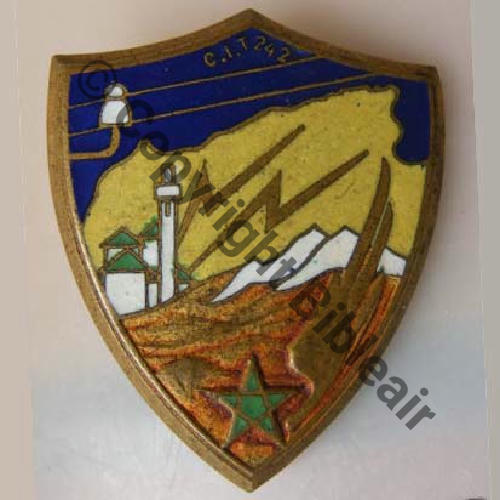 2889.EMGFA   CENTRE INSTRUCT TECHNIQUE  242  FEZ  Jaune clair Isolateur tout Blanc SM Bol Dos Lisse Sc.corsinus 32Eur04.09