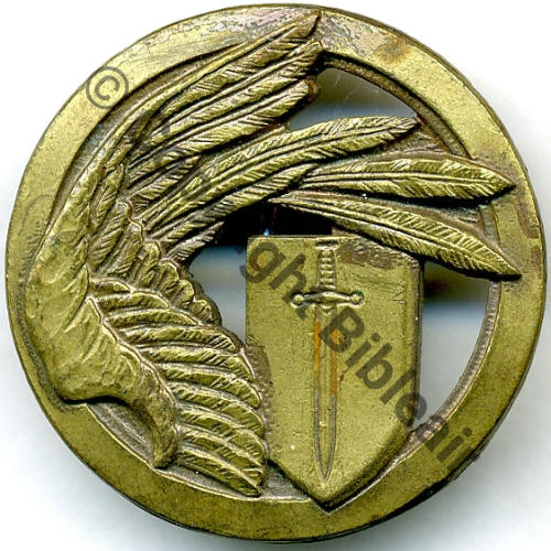 ADMIN  A0832 DIV ADMIN BE.720 CAEN  DrP sur pourtour Epingle nourrice Guilloche  Embouti 4EurInv 