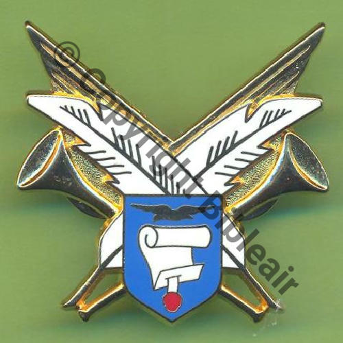 HIST  A0736 SHAA  VINCENNES  94700 (VOISET non marque) 2Attac PINS Feuilles chene Src.Y.GENTY 8Eur(x2)  