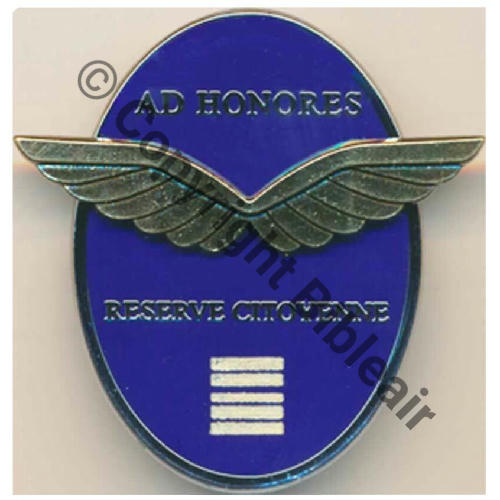RESERVE  RESERVE CITOYENNE COLONEL BERAUDY VAURE  Griffes et butees Dos irreg scintillant Src.LAVOCAT 40EurInv 