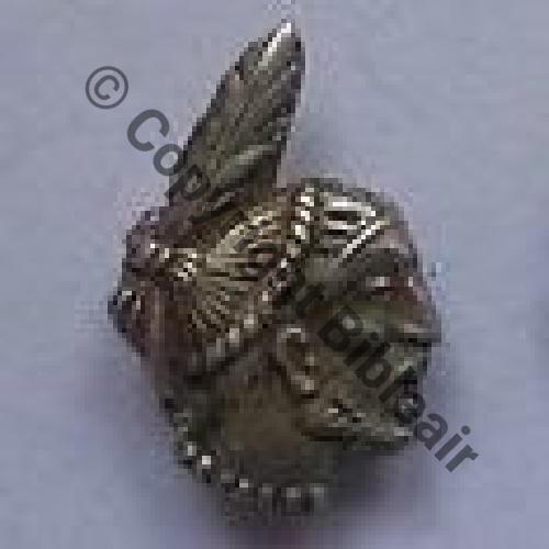 124 COMMEMO SPA.124 1plume IROQUOIS Petit modele  SM 2Anneaux Dos grains irreg 18x12mm Src.thilkerlacloux 300Eur les deux Inv 