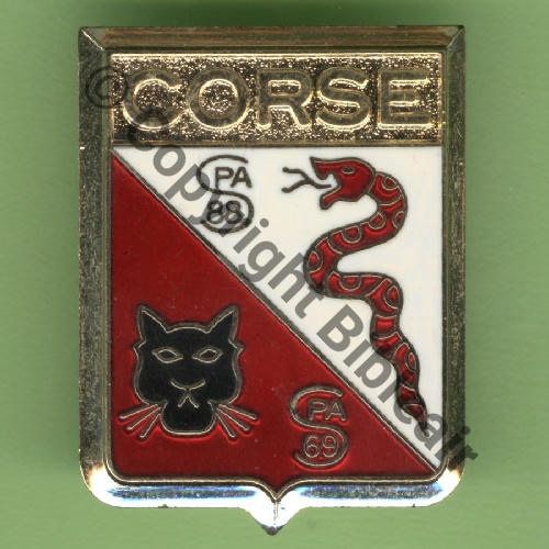 CORS A1066 2008+ EC.3.11 CORSE DJIBOUTI  APS Bol fenetre oval tronque Dos scintillant RESINE ROUGE SANG TRANSLUCIDE 35x27mm Src.Y.GENTY 12Eur11.20 
