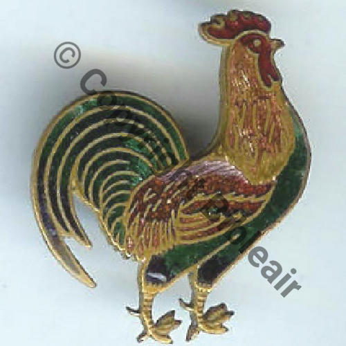 216   1945.47 BR.216 COQ CHANTANT 2eDRILLE GT.3.15 Broche type bijoutier  SM Epingle bascule Dos lisse grave BR.216 ecrit ronde Sc.doume380 230Eur07.11 