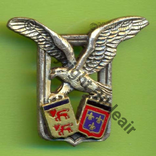64 A1151 64e.ET (BEARN ANJOU) EVREUX  DrP 2Anneaux horiz Guilloche Embouti 15Eur10.07