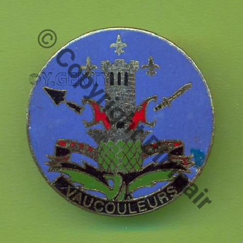 NH  EMSA.09.950 VAUCOULEURS NANCY  INSIGNIA Tambour Ecailles triang serrees 