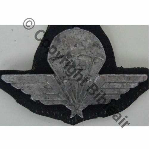 FAFL COMMANDOS PARACHUTISTES COMMANDO DE FRANCE Alu SM 3Pattes fixation Dos lisse irreg marque CF 22 1944 Src.bochas49 69Eur01.23 