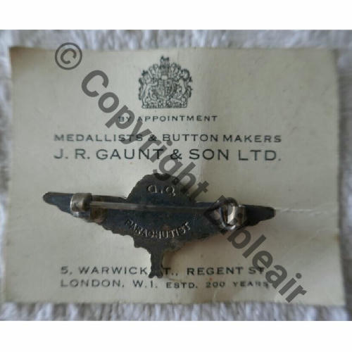 INS PARA ANGLAIS porte par FFL et GIA 1eCIE INF AIR  GAUNT LONDON Dos lisse irreg grave G.Q PARACHUTIST Ep.basc bijout EPING COURTE DOS Src.lesergent  50Eur05.23 