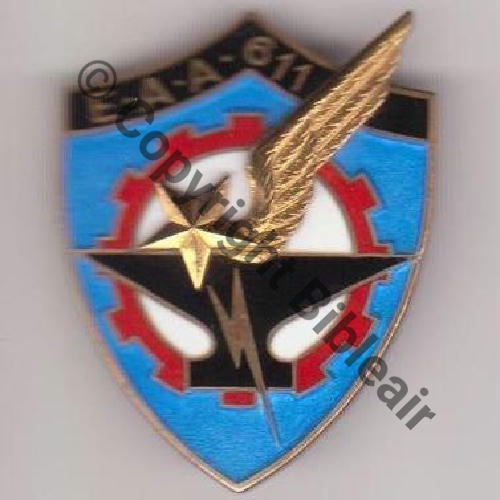 NH   ENTREPOT ARMEE AIR  611  AMBERIEU   DrP Eping tuyau Guilloche ARGENT (non grave) Src.INCONNUE 34Eur(x2) 