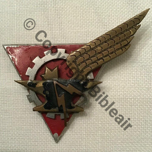 3187 EMGFA PDC.61&71 LYON SPIRE CHAMBERY    Fab Atelier Bol rivete carre Dos lisse Alu Peint Src.kirschfou 