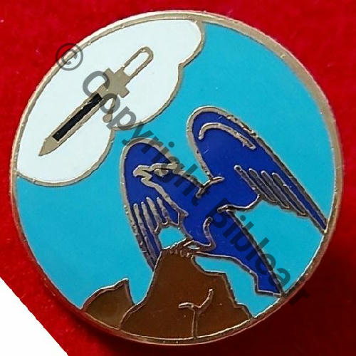3526.EMAA ECOLE MILITAIRE AIR SALON  DRAGO NOISIEL Bol Dos guilloche Embouti leger Src.marc8365 