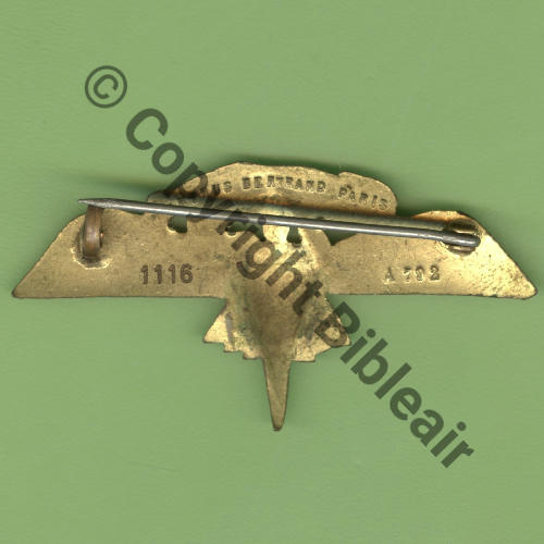 A0792 56.62 2eEH 22eEH ORAN  AB.P en haut Epingle bascule Dos lisse Embouti au centre No1116 Src.Y.GENTY 30Eur 