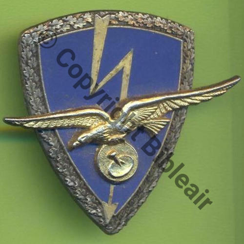 A0959 ECH.10.801 METZ  De Bol allonge Dos irreg scintillant Aigle soude Sc.Y.GENTY 