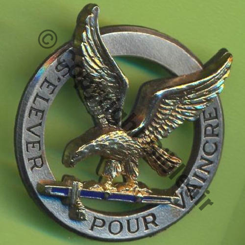 A0973 ESCADRON ELEVES SS.OFF GE.318 NIMES  De 2Porte.anneaux Dos lisse irreg Sc.Y.GENTY 