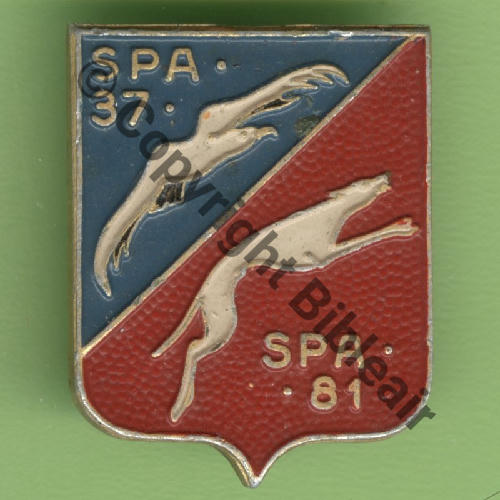 A1058 1942.52 GC.II.3 puis II.4 Dauphine Alu peint  SM (Type AUGIS) Dos grenu Attach papillon noire non origine 31x24mm Src.Y.GENTY 123Eur05.25 