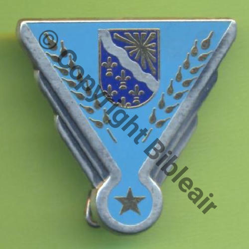 A1127 BA.217 BRETIGNY   DRAGO Griffes et butees Dos strie irreg Src.Y.GENTY 