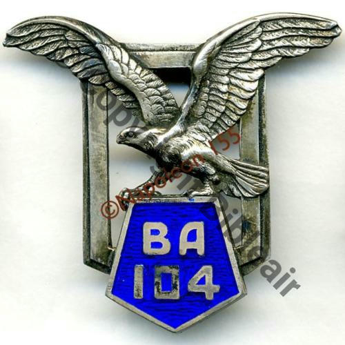 A1162NH BA.104 LE BOURGET  DrBER Agraffes Lignes Embouti 19Eur Inv Sc.STELLA 