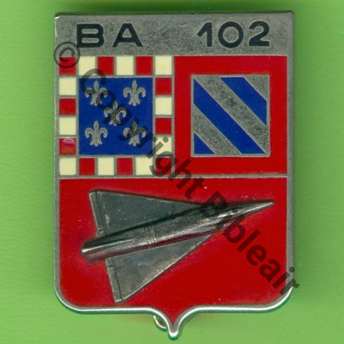 A1175NH BA102 DIJON M2000  De de Gueules Dos irreg scintillant Avion rivete Bol allonge absent  Src.Y.GENTY 35Eur01.17 