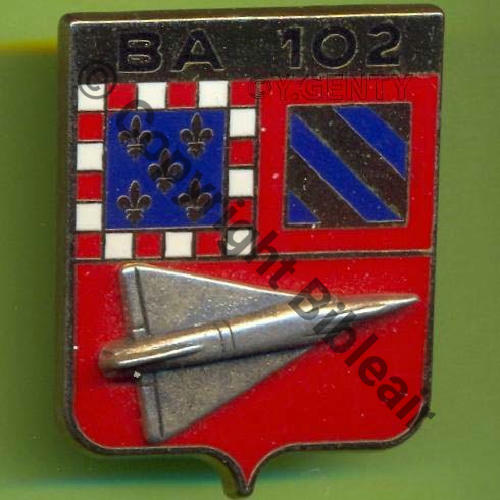 A1175NH BA102 DIJON M2000  DrP Griffes et butees Quadrille diffus Avion rivete Src.Y.GENTY 4Eur02.06