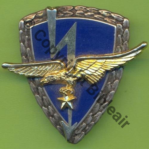 A1264 CTA 85.128 METZ GUISE  ROCK AND PARTNERS Tambour Dos lisse ailes serties 10Eur(x2)