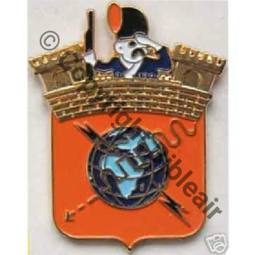 A1330 ESCADRON SPECIALISE GUERRE ELECTRONIQUE 14.54 MUTZIG  De Griffes et butees Dos scintillant 27Eur(x3)