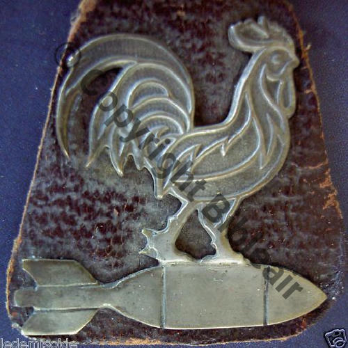 A1430  1920... A1430NH BR.117 52eDRILLE LEVANT... ARGENT  SM 4Griffes 30x30mm Sc.ledemisolde 254Eur06.11 