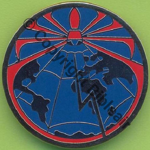 G2481 DAT DJIBOUTI Bleu-Rouge De Griffes et butees Dos irreg scintillant Sc.Y.GENTY 8Eur(x3) 