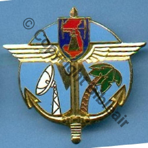G4292 DATGIENS JMM.DESTREE Bol fenetre Dos irreg scintillant relief 1995 100ex Src.insignesmilitairesfrancais 8EurInv 