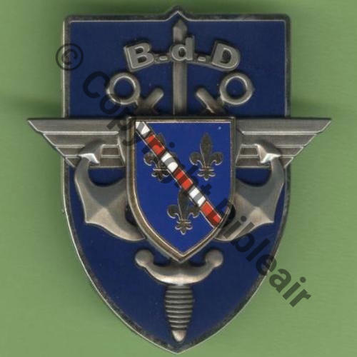 G5199 BDD EVREUX  AB 2Attach Pins Dos irreg scintillant  Src.Y.GENTY 23Eur(x3)