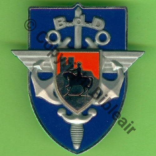 G5214 BDD ORLEANS BRICY  AB 2Attaches PINS Dos scintillant Src.Y.GENTY 21Eur(x2)  