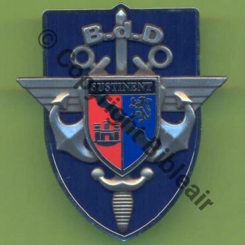 G5221 BDD SAINT DIZIER CHAUMONT  AB 2Attaches PINS Dos scintillant Src.Y.GENTY 22Eur(x3)