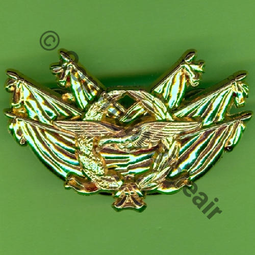 GS.268 COMMISSAIRE ANCRAGE AIR NIVEAU 1  GS.268 BERAUDY VAURE Attaches PINS Dos lisse irreg scintillant Src.Y.GENTY  13Eur(x3) 
