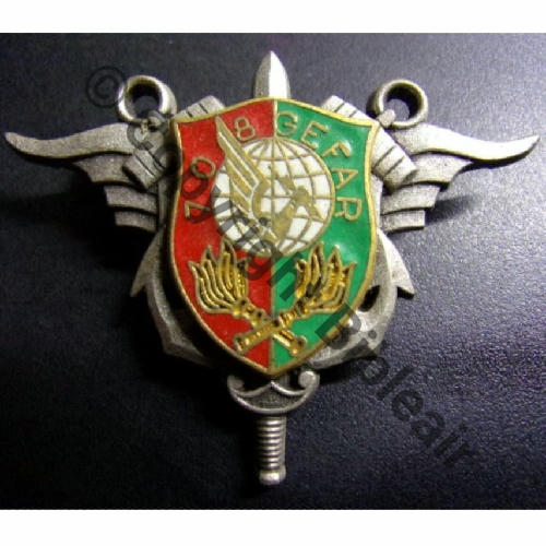 H789 SEA FAR  FRAISSE 2Anneaux Dos lisse irreg Plateau serti Src.patarcadius PV10Eur 