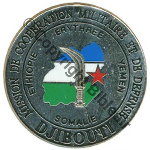 MISSION COOP MIL ET DEFENSE DJIBOUTI  AB.P Griffes et butees Dos irreg scintillant Src.LAVOCAT 25Eur 