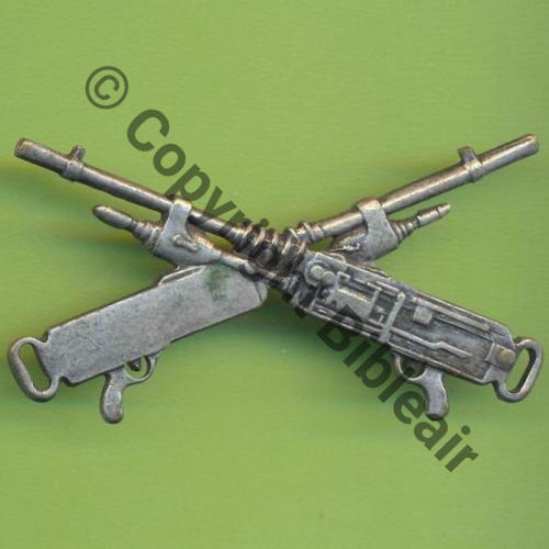 Brevet Mitrailleur sur HOTCHKISS 1918.1940  SM  Sans Attache a coudre 60x33mm  Sc.Y.GENTY 18Eur04.06 