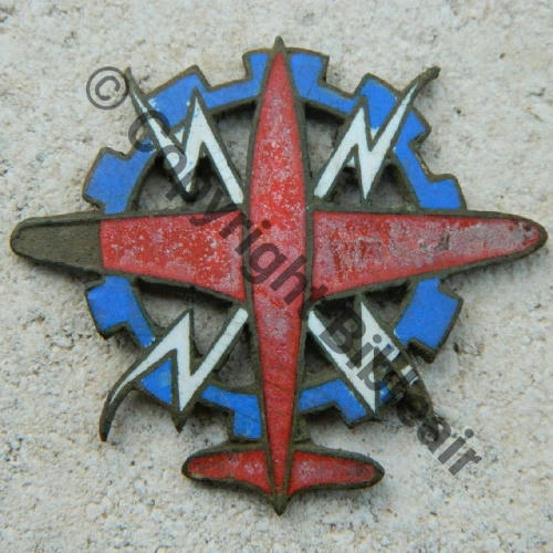 PROMO RADIO ROCHEFORT annee inconnue  LECOURTIER MARSEILLE Attache absente 2Anneaux ou eping bascule Dos lisse irreg Src.nicotempo83 Identif Col BLECH 28Eur10.17 