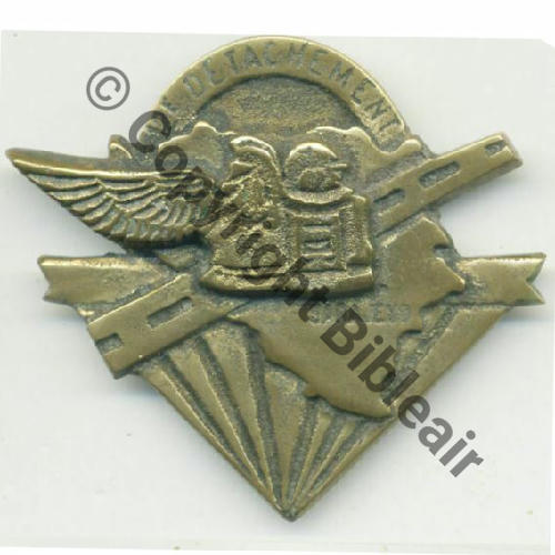 NH  BOSNIE 12eDet SARAJEVO IFOR 45eBGA 07.96 11.96  Fab LOC SOFIC SARAJEVO Eping prison triang Bol allonge hexagonal Dos irreg moule Src.wgolan3.6 198Eur08.20
