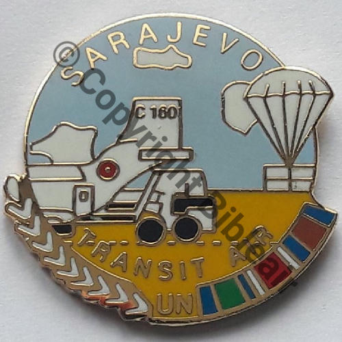 TRANSIT AIR SARAJEVO  DEMONS ET MERVEILLES Quadrille fin 1Attach PINS 27x29mm Src.paschendale441  23Eur02.17 