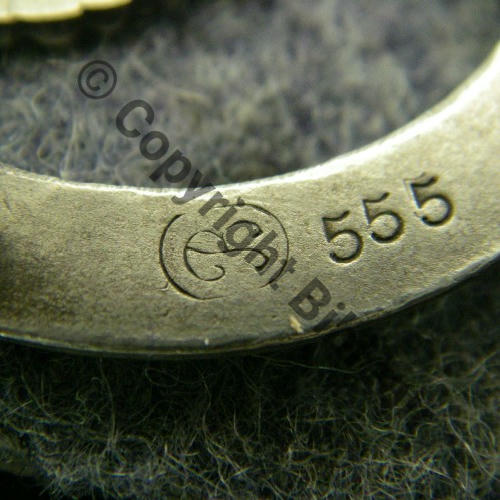 B Majuscule ronde de brevet de PILOTE 1e Guerre No555 ARGENT MF33 Src.mi.det17230 DETAIL 