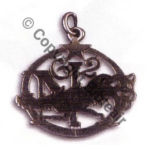 62 N Metal argente