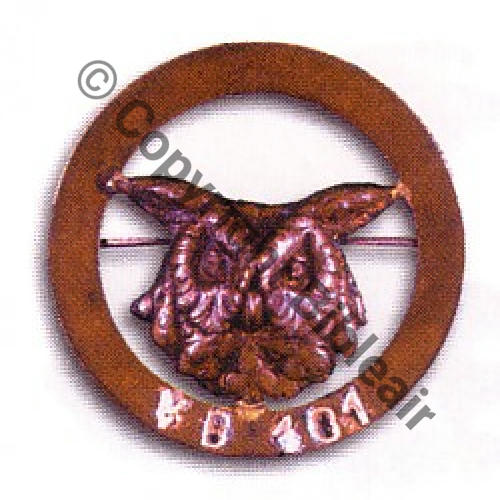 101 VB Cuivre decoupe inscription gravee