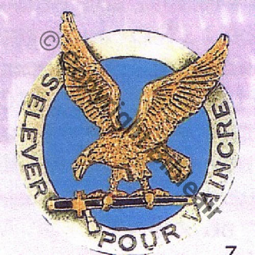 A0973  ESCADRON ELEVES SS OFF  GE 318  NIMES  Fond bleu...trouve dans une doc effet baguette magique... 