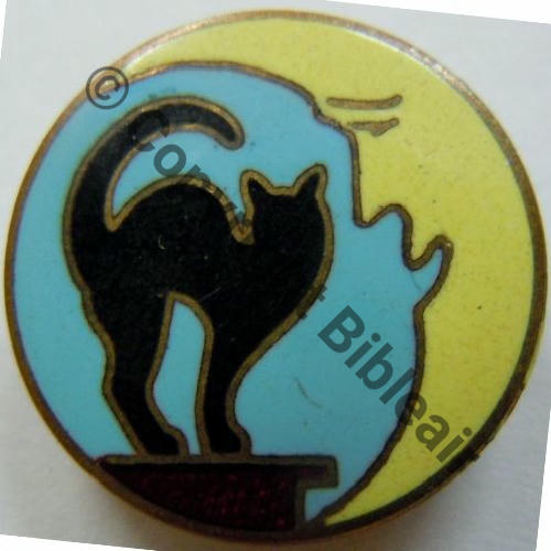 BOUTONNIERE LUNE CHAT PUB CABARET LE CHAT NOIR Identif PGOUT  A.AUGIS LYON 1Li Dos lisse irreg pince au dos Src.francemilitaria 83Eur12.13 