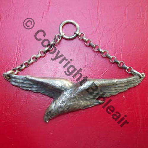 BRELOQUE BREVET BOMBARDIER OU AUTRE  SM ARGENT.. Sc.lapoultiere 6Eur06.10 
