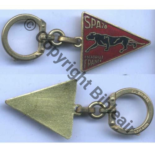PORTE CLEF SPA.78 souvent bricole en insigne FAUX Sc.P.GOUT