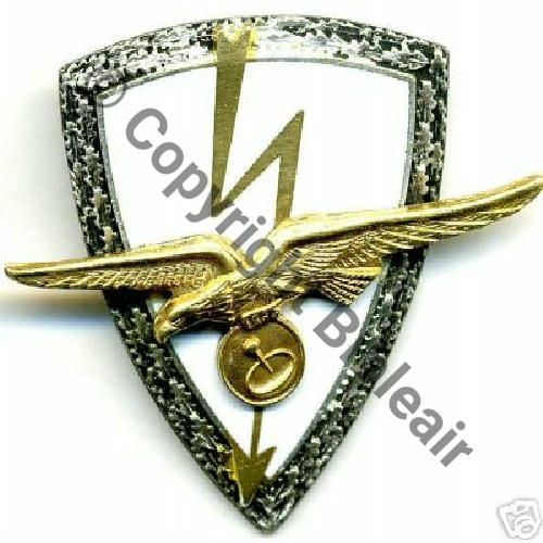 000 FAUX A0959... ECHxxx FAUX SM Bol fenetre Dos lisse Unite inconnue Bricolage a partir de deux insignes 9Eur01.07