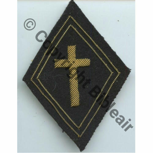 LOSANGE AUMONIER CATHOLIQUE 1945 Src.nonnette46 21Eur07.22 