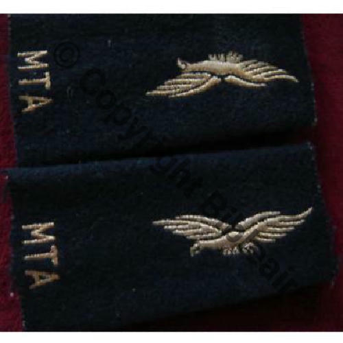 PASSANT EPAULE MILITAIRE TECHNICIEN DE L.AIR Sc.pilote27